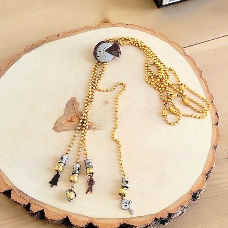 Lci Goldtone Necklace With Fish Bolo Tie Style Very Unique